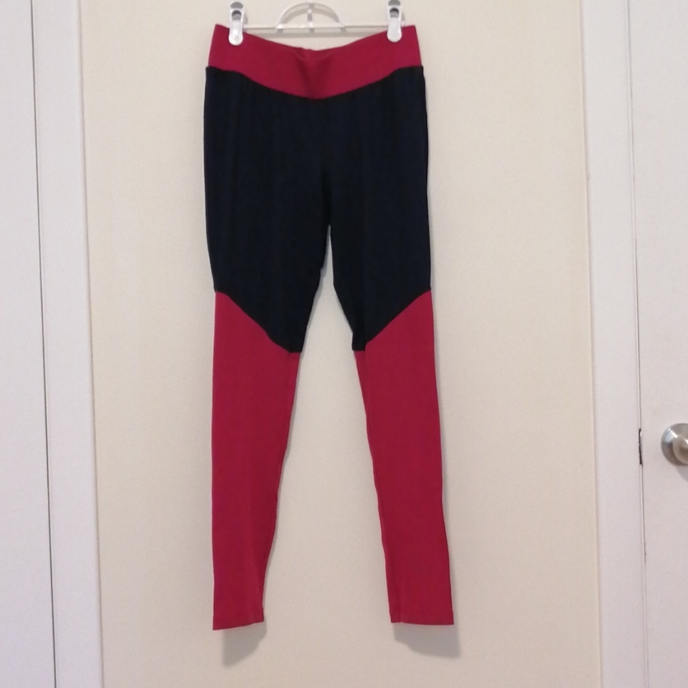 Seamless navy blue and Burgundy tights